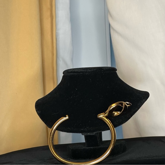 Marc By Marc Jacobs - Link to Katie Hinged Bracelet,EUC, Gold toned - Picture 3 of 7